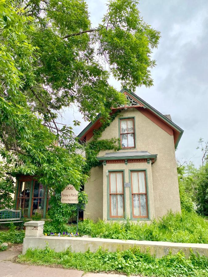 Pansy'S Parlor Bed & Breakfast Golden Εξωτερικό φωτογραφία